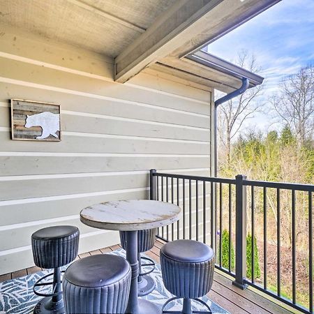 Chic Townsend Condo With Saltwater Pool! Экстерьер фото